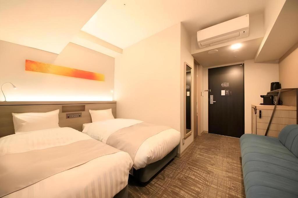 S-Peria Inn Osaka Hommachi Esterno foto